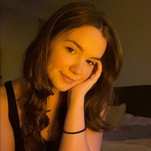 Meet your Posher, Isabelle